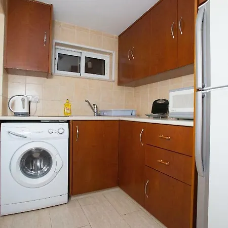 Danae Promenade Studio Apartment