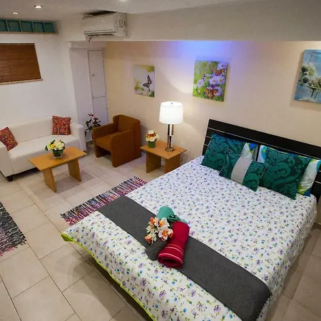 Danae Promenade Studio Apartment